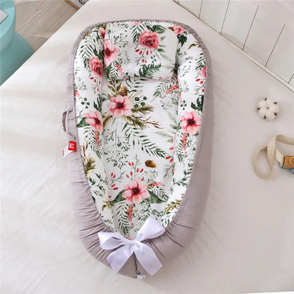 Breathable and detachable cotton portable crib, baby nest, baby pillow, travel crib