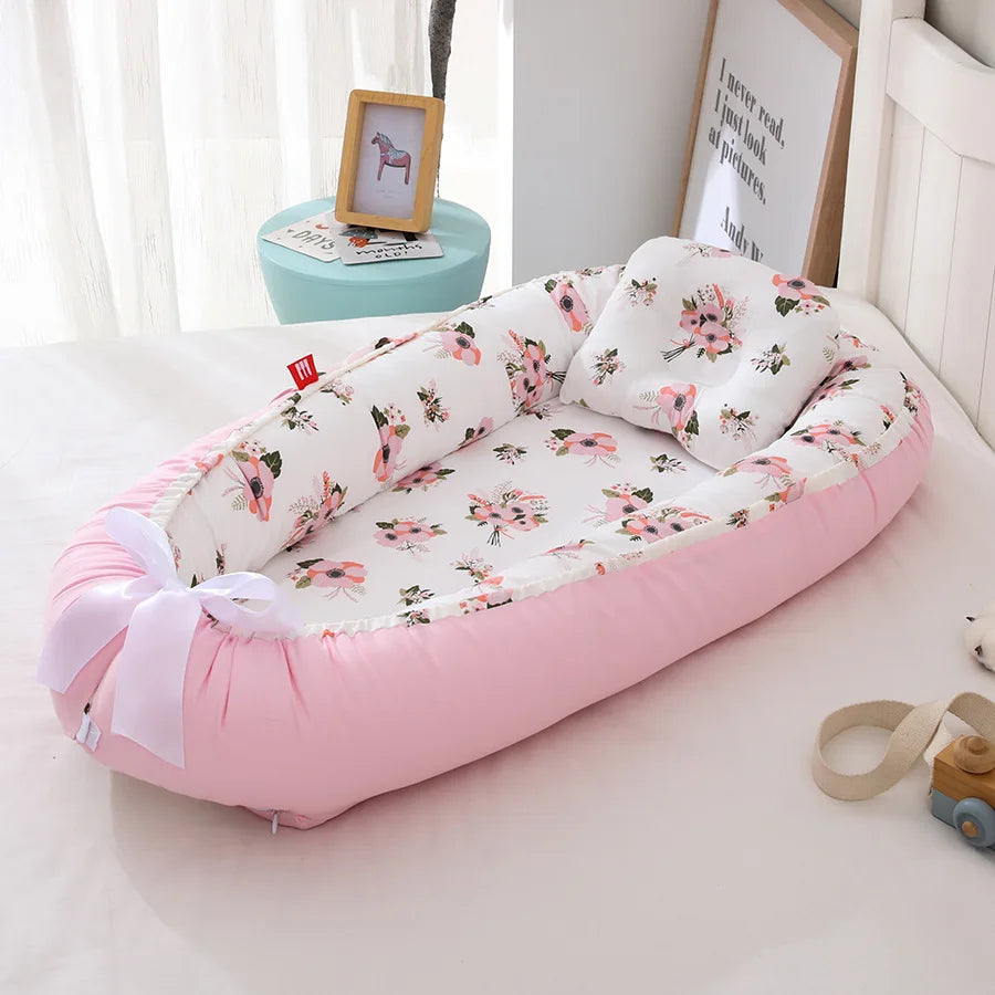 Breathable and detachable cotton portable crib, baby nest, baby pillow, travel crib