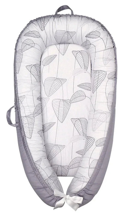 2026 New Soft Babynest Newborn Baby Nest Bed Portable Crib Travel Bed Baby Nest Baby Lounge Bassinet Bumper with Pillow Cushion