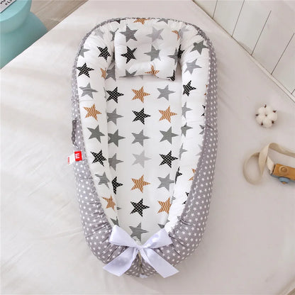 Breathable and detachable cotton portable crib, baby nest, baby pillow, travel crib