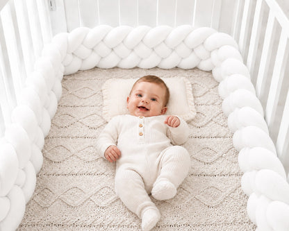 Tour de lit tressé bébé 4 brins pour lit à barreaux